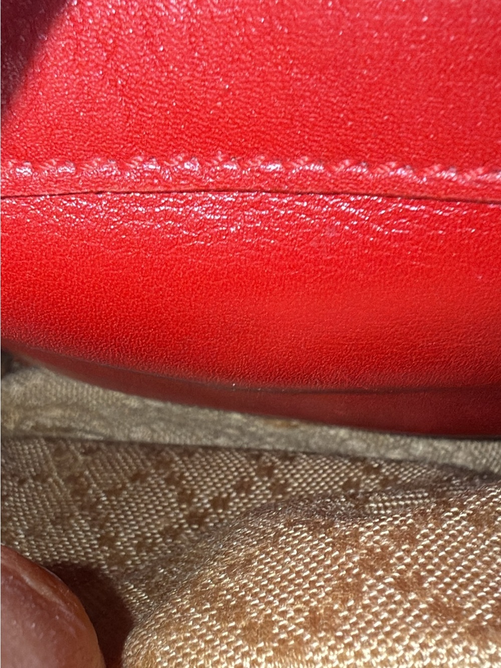 Vintage GUCCI red leather backpack with bamboo handle - Picture 11 of 12